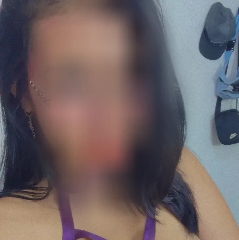 Cornelia, 23