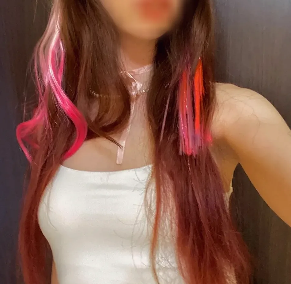 Michelle, 22